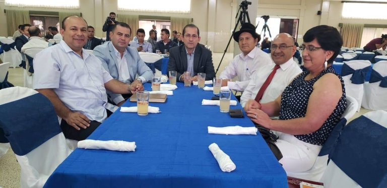 ALCALDE PARTICIPÓ DE UNA REUNIÓN DE TRABAJO CON EL BANCO DEL ESTADO