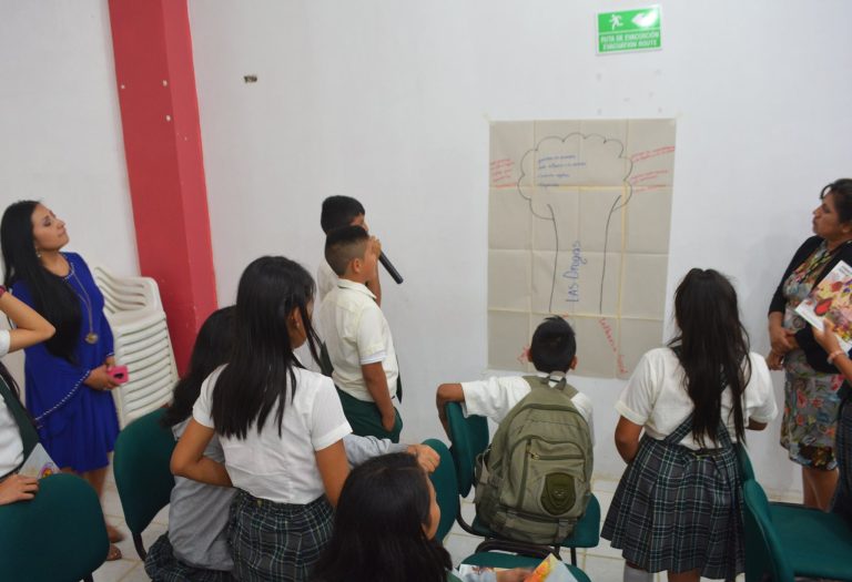 TALLER DENOMINADO “DIÁLOGO POR LOS NIÑOS Y ADOLESCENTES” SE DIO EN GUAYZIMI.